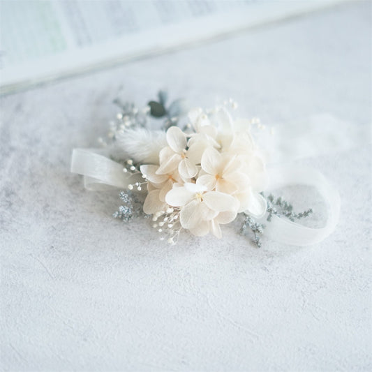 Real flower corsage with real hydrangea corsages