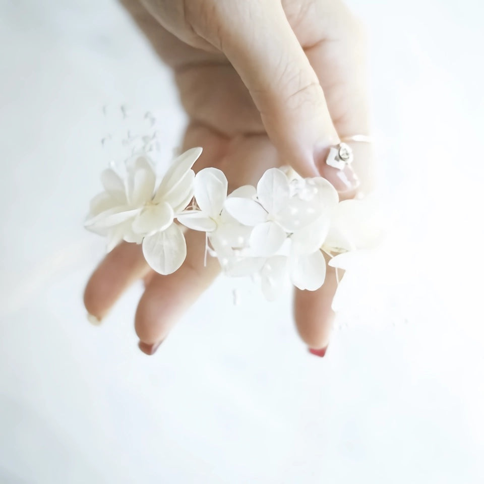 wrist corsage with hydrangea real flower corsages