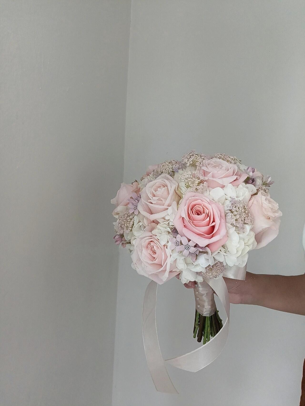 Blush Elegance Bridal Bouquet - Preserved Flower Wedding Bouquet