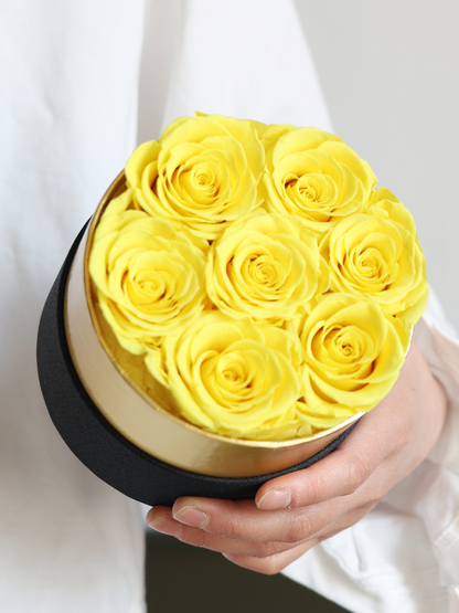 Round Floral Box With Roses - Small