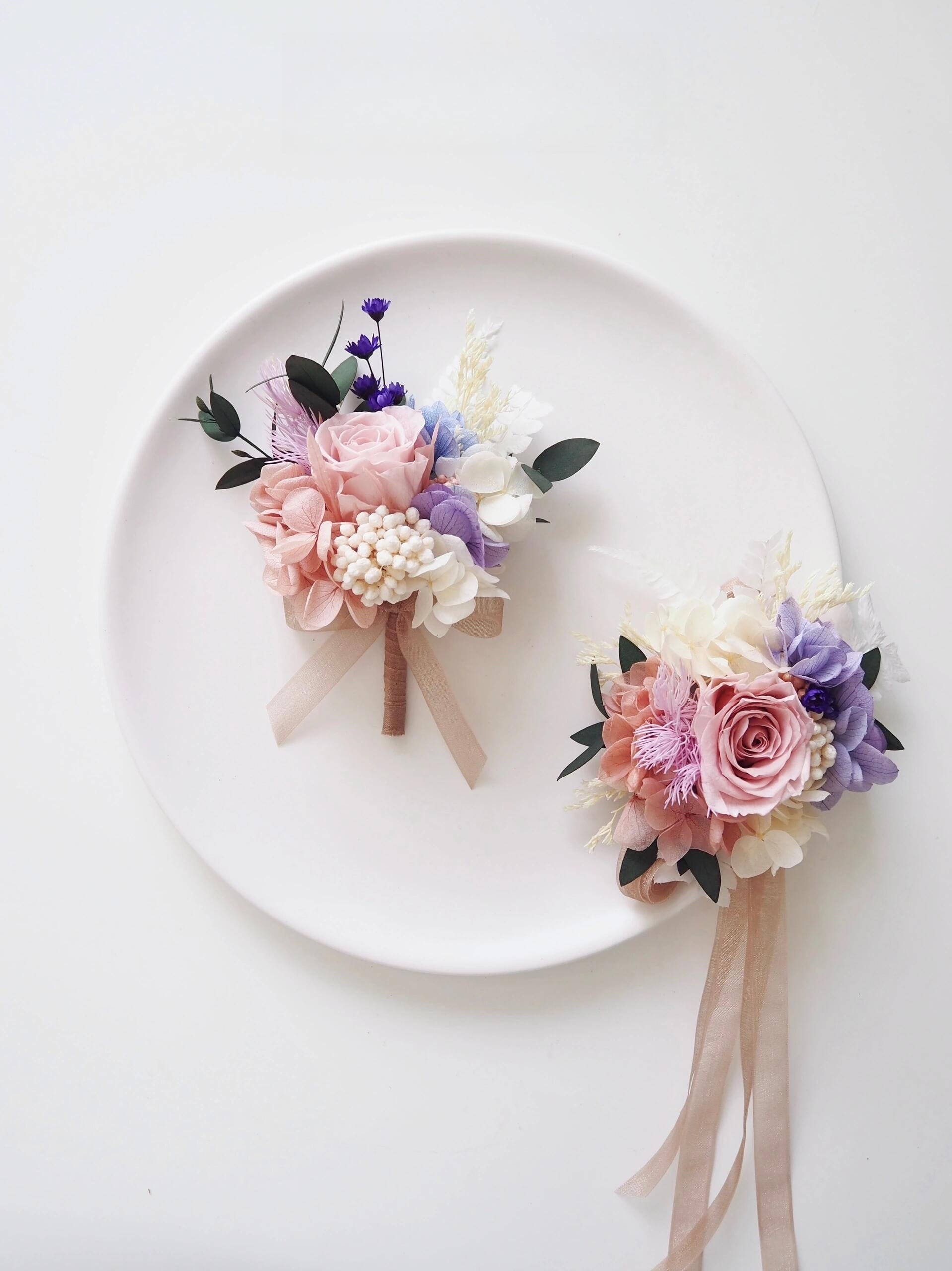 Blush rose and lilac hydrangea boutonniere with preserved flowers
