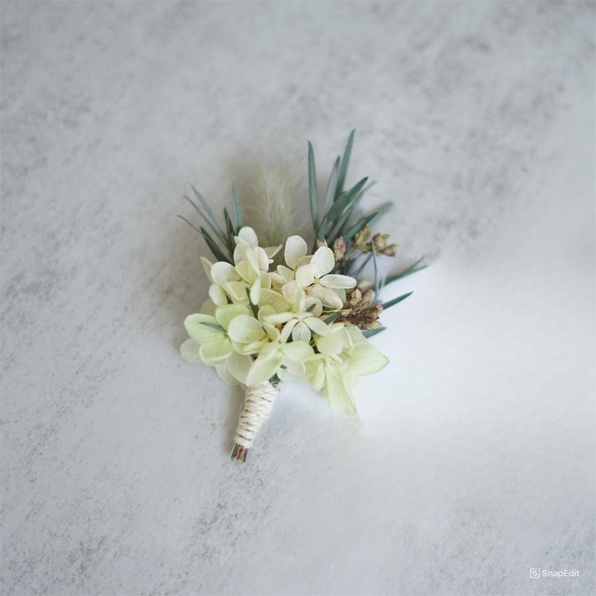 Real flower boutonniere preserved hydrangea boutonnieres